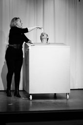 3 4 Lady Directors
 Hero